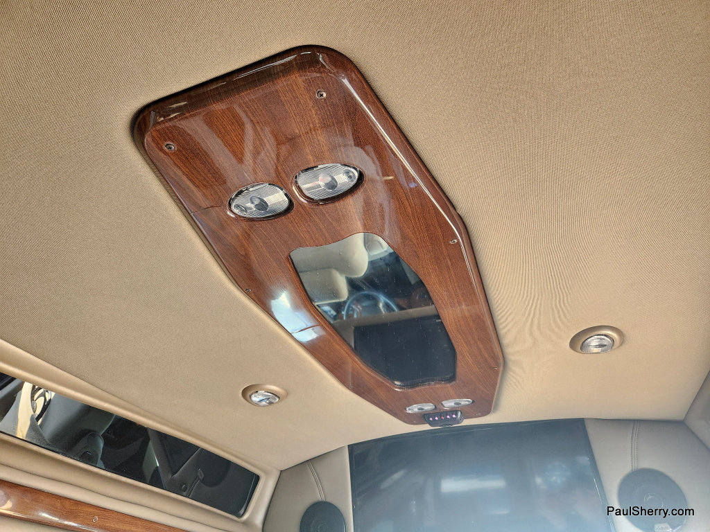 Used 2015 Chevrolet Express 2500 RWD image 46