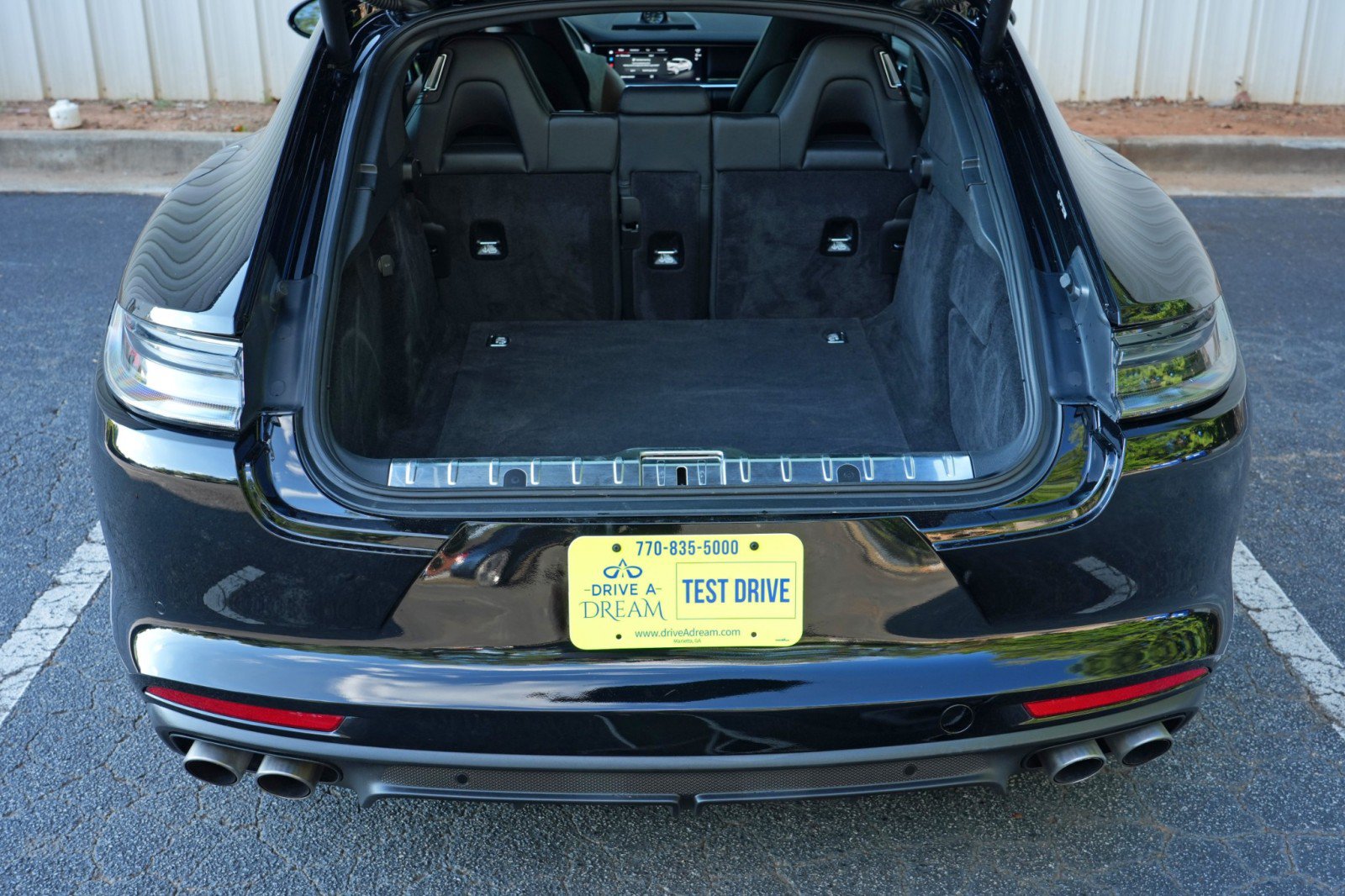 Used 2022 Porsche Panamera 4S w/ Premium Package AWD/4WD image 10