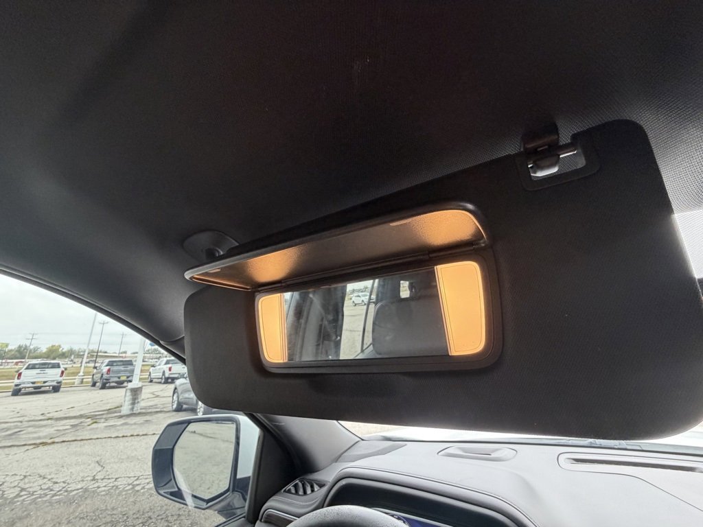 Used 2022 Chevrolet Tahoe Z71 w/ Luxury Package image 31