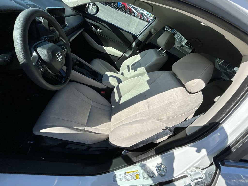 Certified 2024 Honda Accord LX image 11
