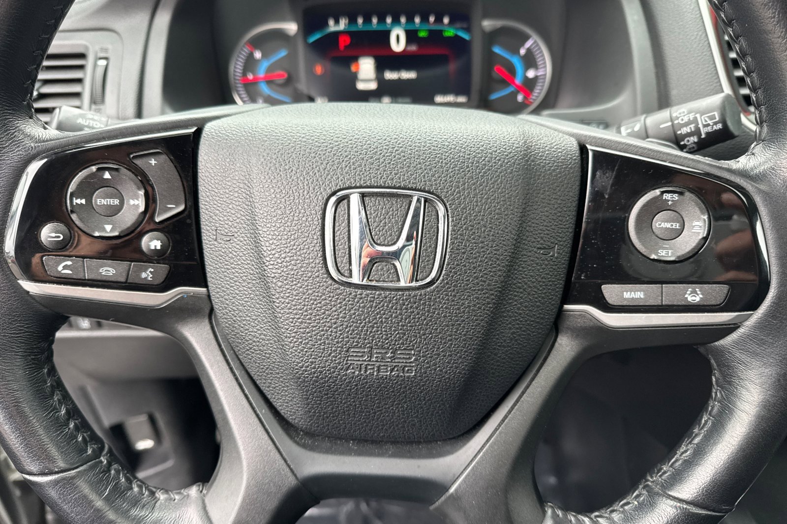 Used 2020 Honda Pilot Touring image 32