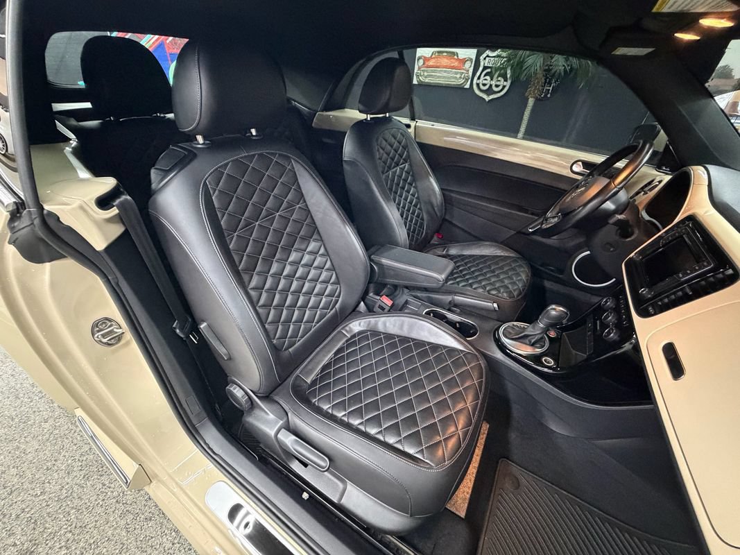 Used 2019 Volkswagen Beetle 2.0T Final Edition SEL FWD image 25