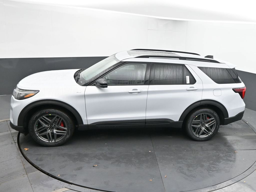 New 2026 Ford Explorer ST-Line w/ ST-Line Street Pack image 37
