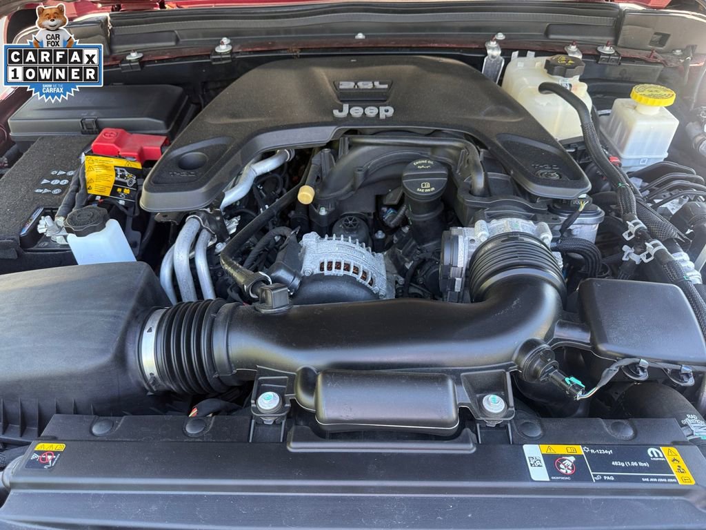 Used 2021 Jeep Gladiator Mojave w/ Cold Weather Group AWD/4WD image 23