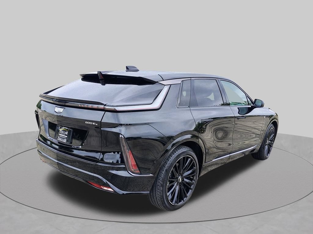Used 2024 Cadillac Lyriq Sport AWD/4WD image 9