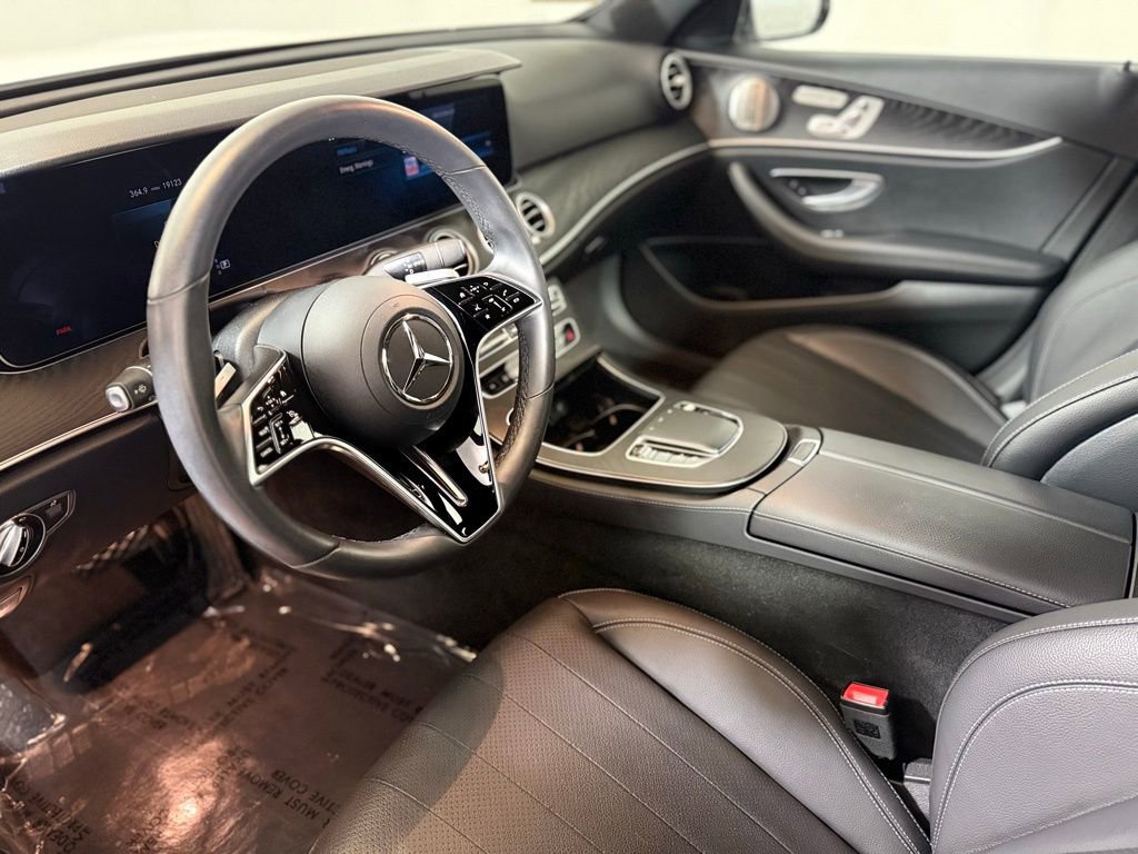 Used 2023 Mercedes-Benz E 350 4MATIC Sedan image 17
