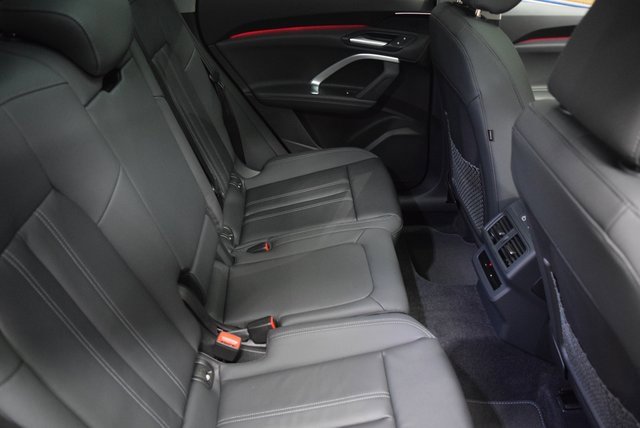 New 2025 Audi Q5 Premium image 6