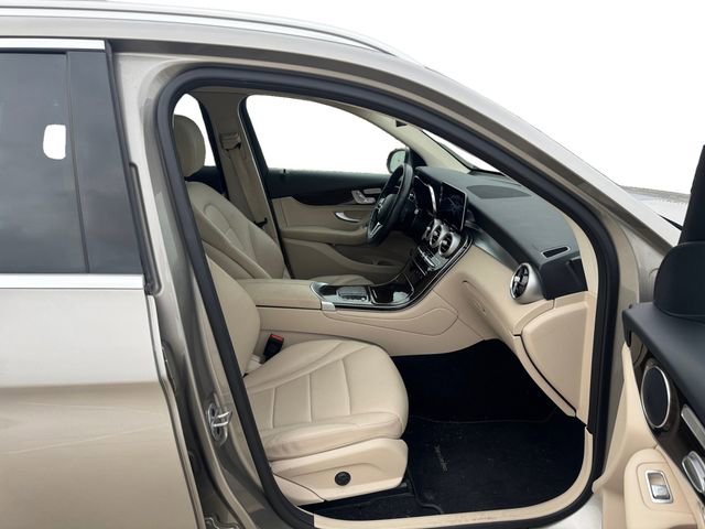 Used 2022 Mercedes-Benz GLC 300 image 15
