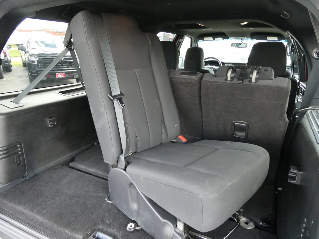Used 2017 Ford Expedition EL XLT AWD/4WD image 18