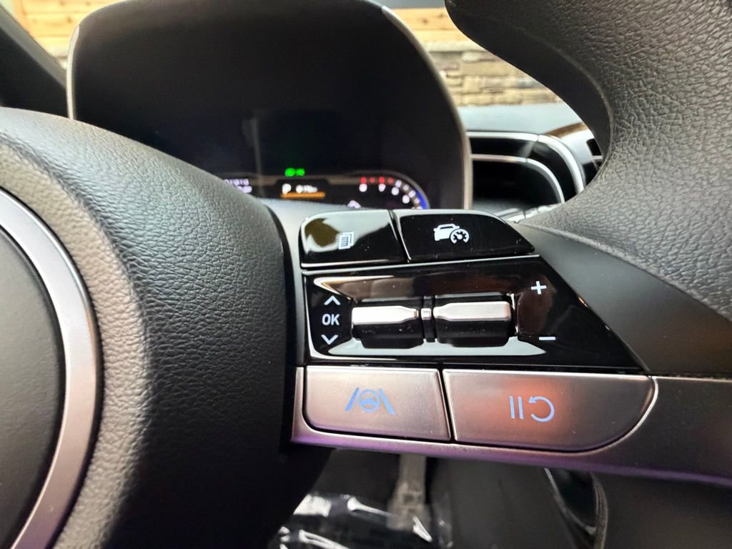 Certified 2024 Hyundai Santa Cruz SEL image 23