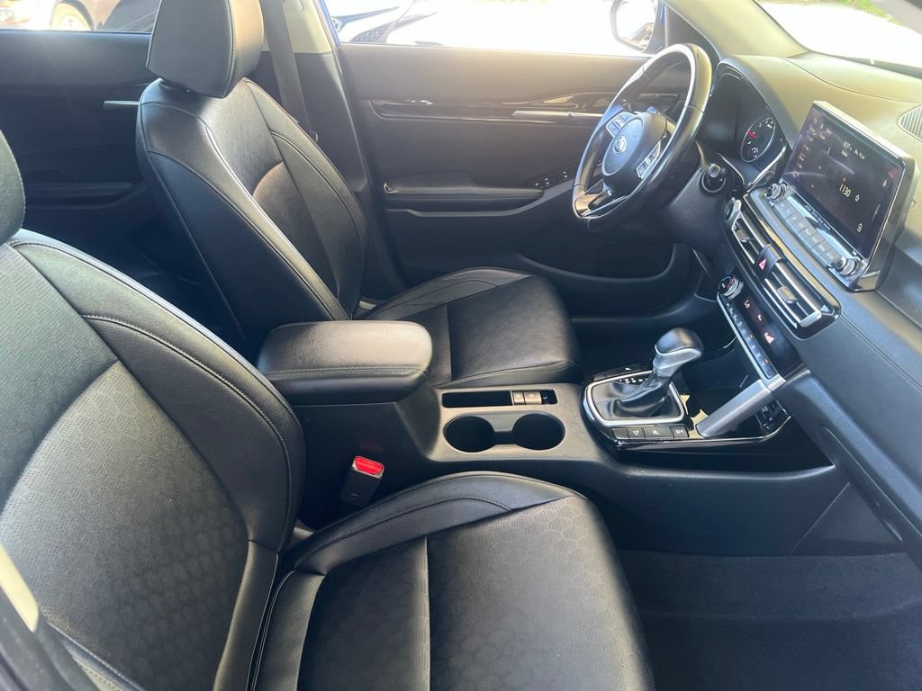 Used 2021 Kia Seltos SX w/ SX Sunroof Package AWD/4WD image 20