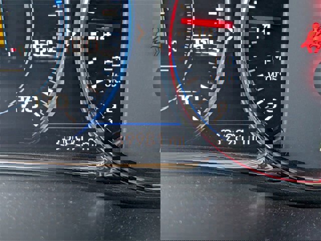 Used 2023 GMC Acadia AT4 w/ Technology Package image 13