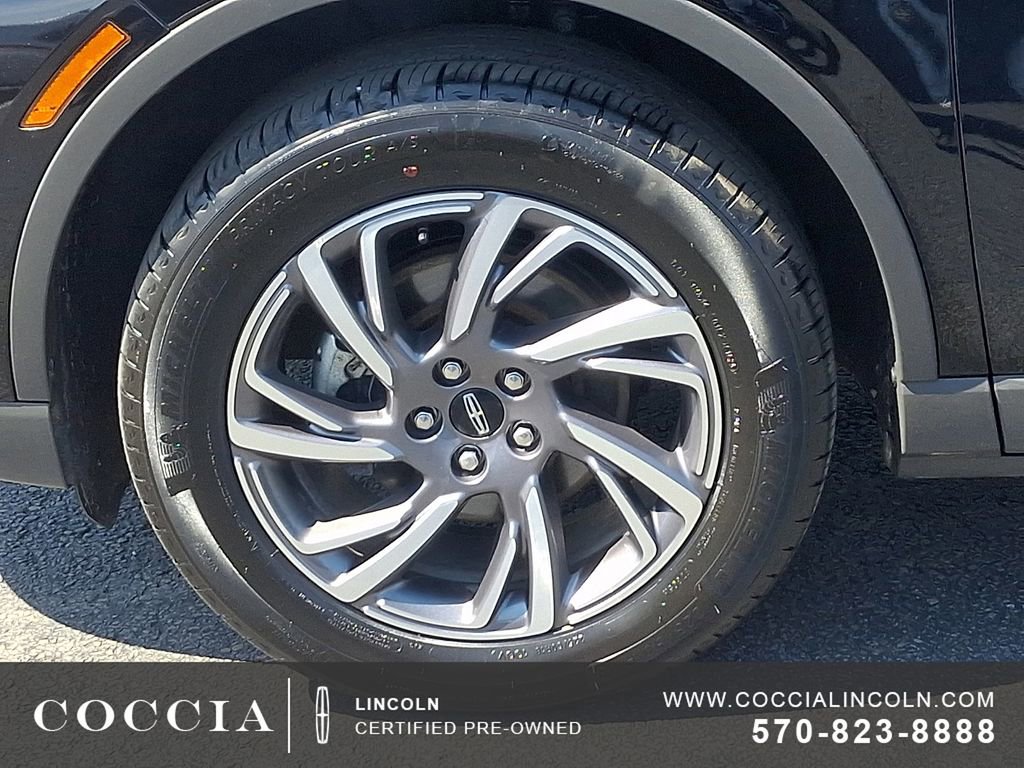 Certified 2023 Lincoln Corsair AWD image 8