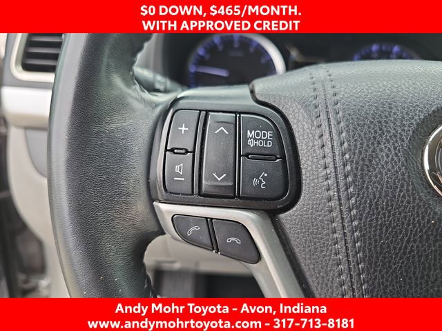 Used 2019 Toyota Highlander Plus FWD image 15