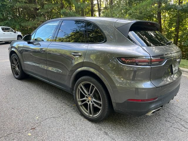 Used 2023 Porsche Cayenne AWD/4WD image 7