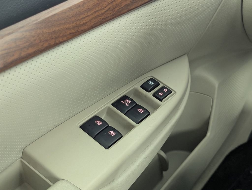 Used 2014 Subaru Outback 2.5i Limited w/ Moonroof Package image 15