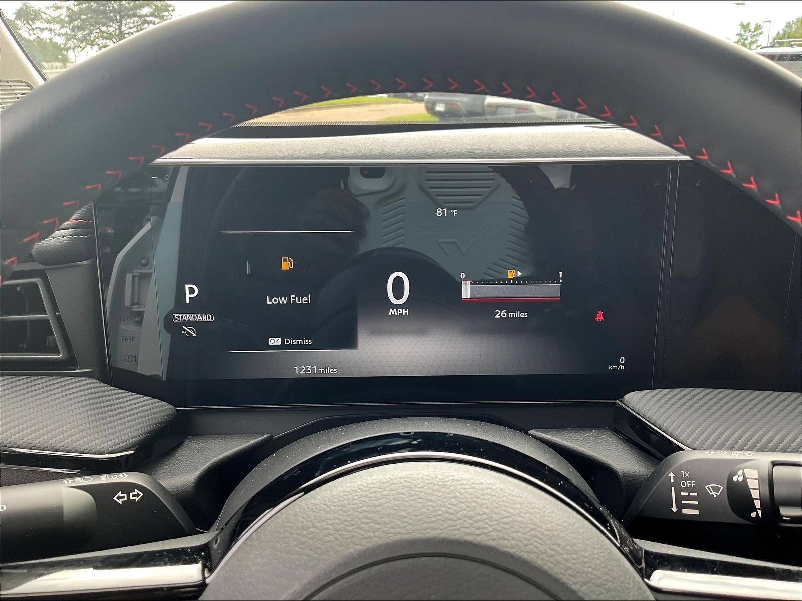Certified 2025 Nissan Kicks SR FWD image 15