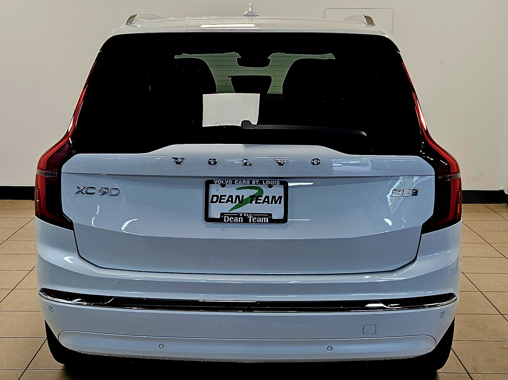 New 2026 Volvo XC90 B5 Core image 9