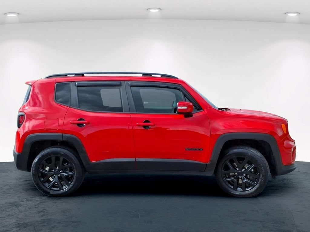 Certified 2019 Jeep Renegade Altitude w/ Quick Order Package 2XM AWD/4WD image 7