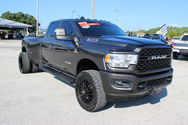 Used 2024 RAM 3500 Big Horn AWD/4WD image 15