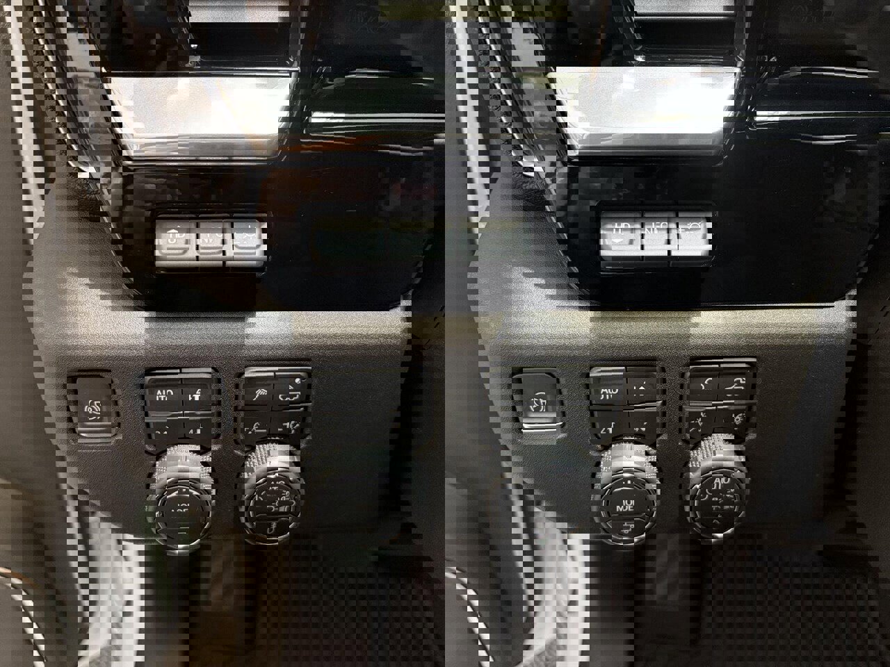 Used 2024 Chevrolet Silverado 2500 LTZ w/ LTZ Plus Package image 18