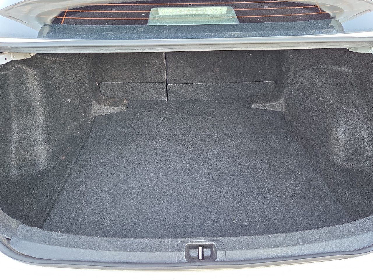 Used 2024 Toyota Corolla LE FWD image 13