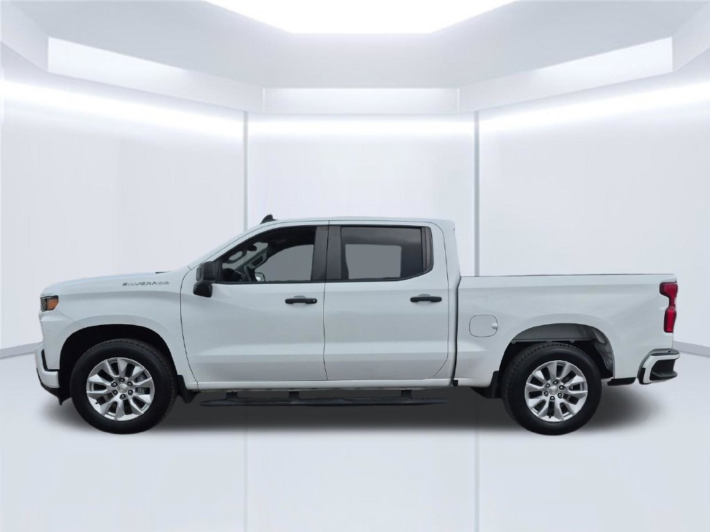 Used 2021 Chevrolet Silverado 1500 Custom RWD image 2
