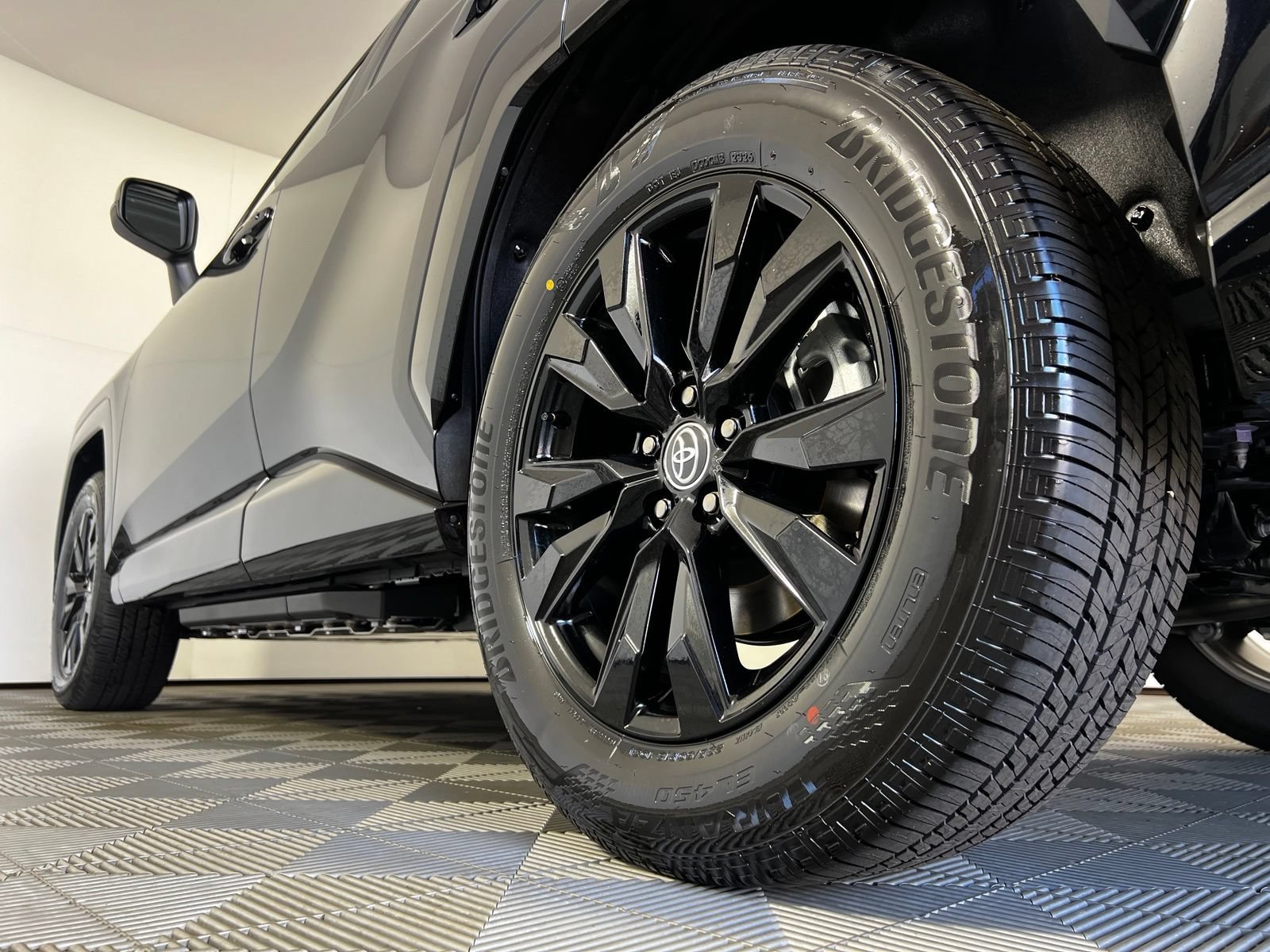 Used 2026 Toyota RAV4 SE AWD/4WD image 26