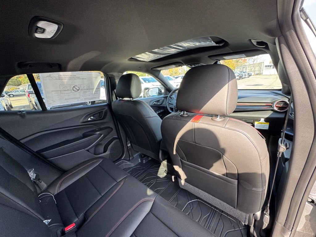 New 2026 Chevrolet Trax RS w/ Sunroof Package image 24