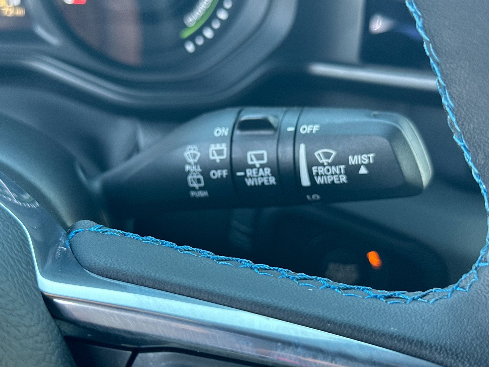 Used 2024 Jeep Wrangler High Altitude AWD/4WD image 31
