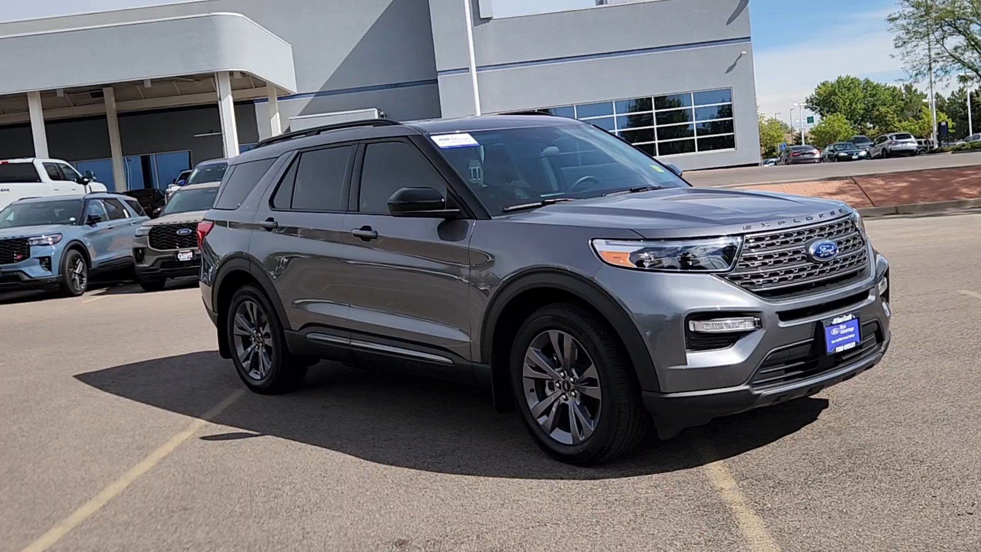 Certified 2024 Ford Explorer XLT w/ Equipment Group 202A AWD/4WD image 8