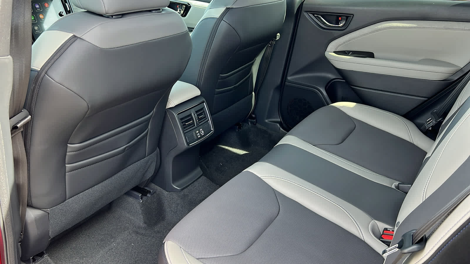 New 2026 Subaru Forester Limited AWD/4WD image 24