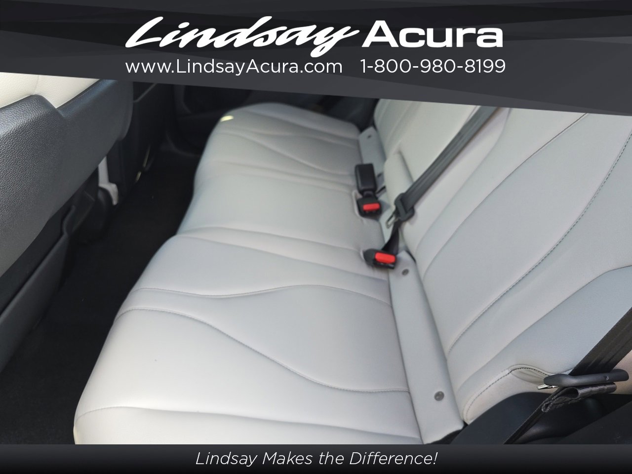 New 2025 Acura RDX SH-AWD image 9