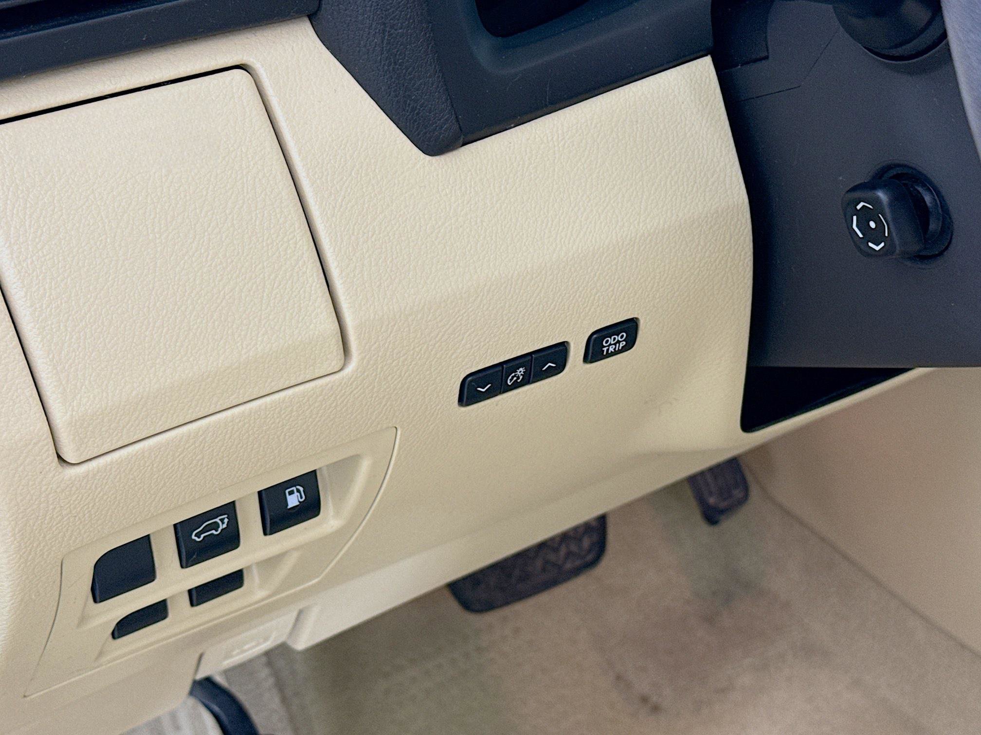 Used 2012 Lexus RX 350 AWD w/ Premium Pkg image 10