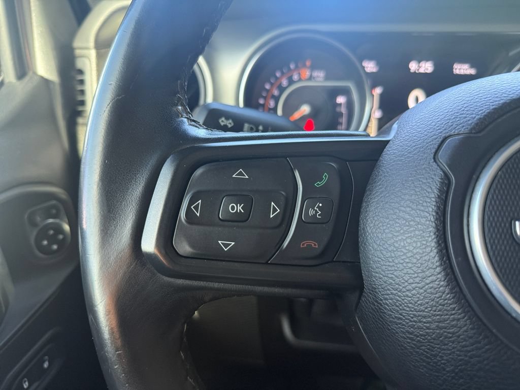 Used 2021 Jeep Gladiator Sport AWD/4WD image 22