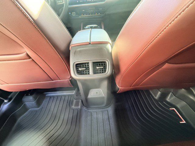 Used 2025 Buick Envision Sport Touring image 11