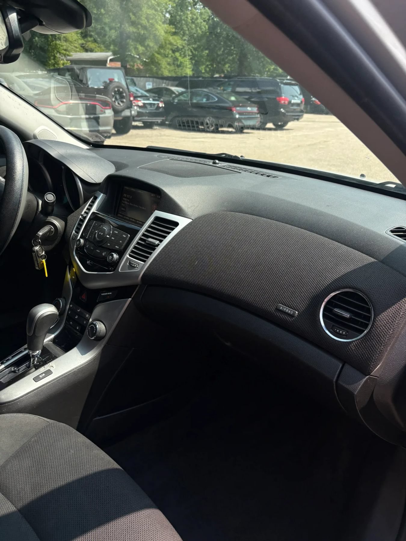 Used 2016 Chevrolet Cruze LT FWD image 19