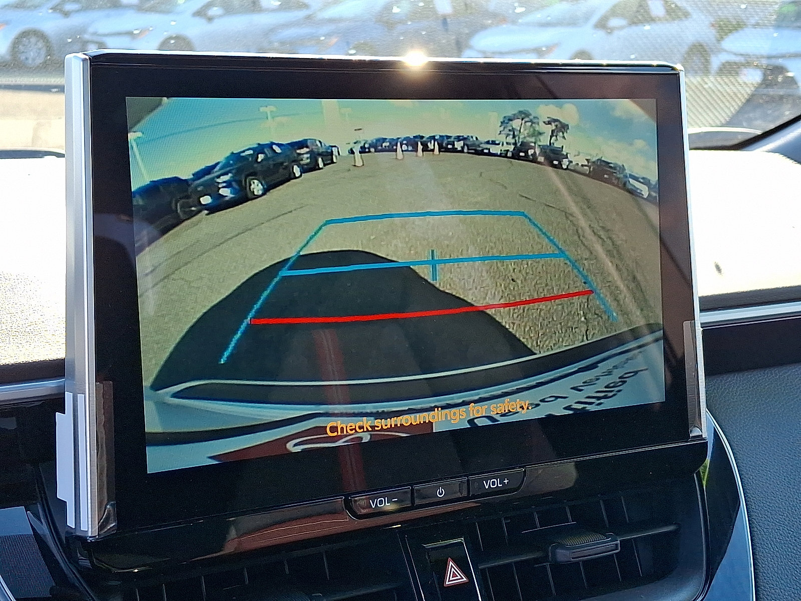 Certified 2025 Toyota Corolla SE w/ SE Premium Package image 19