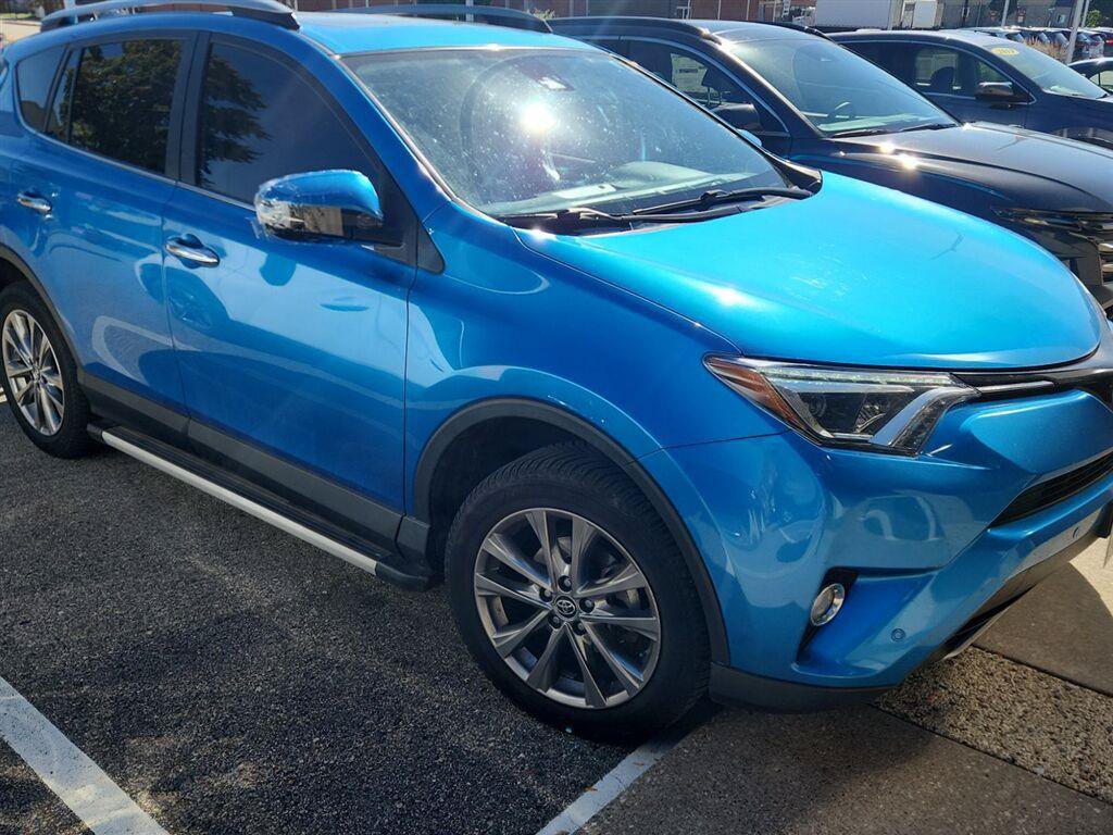 Used 2018 Toyota RAV4 Limited w/ Advanced Technology Package