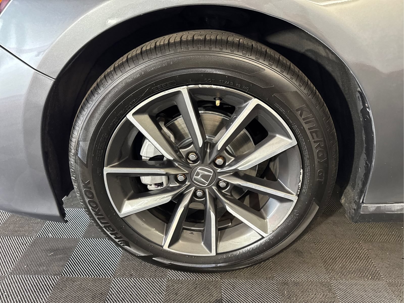 Used 2021 Honda Accord EX-L image 25