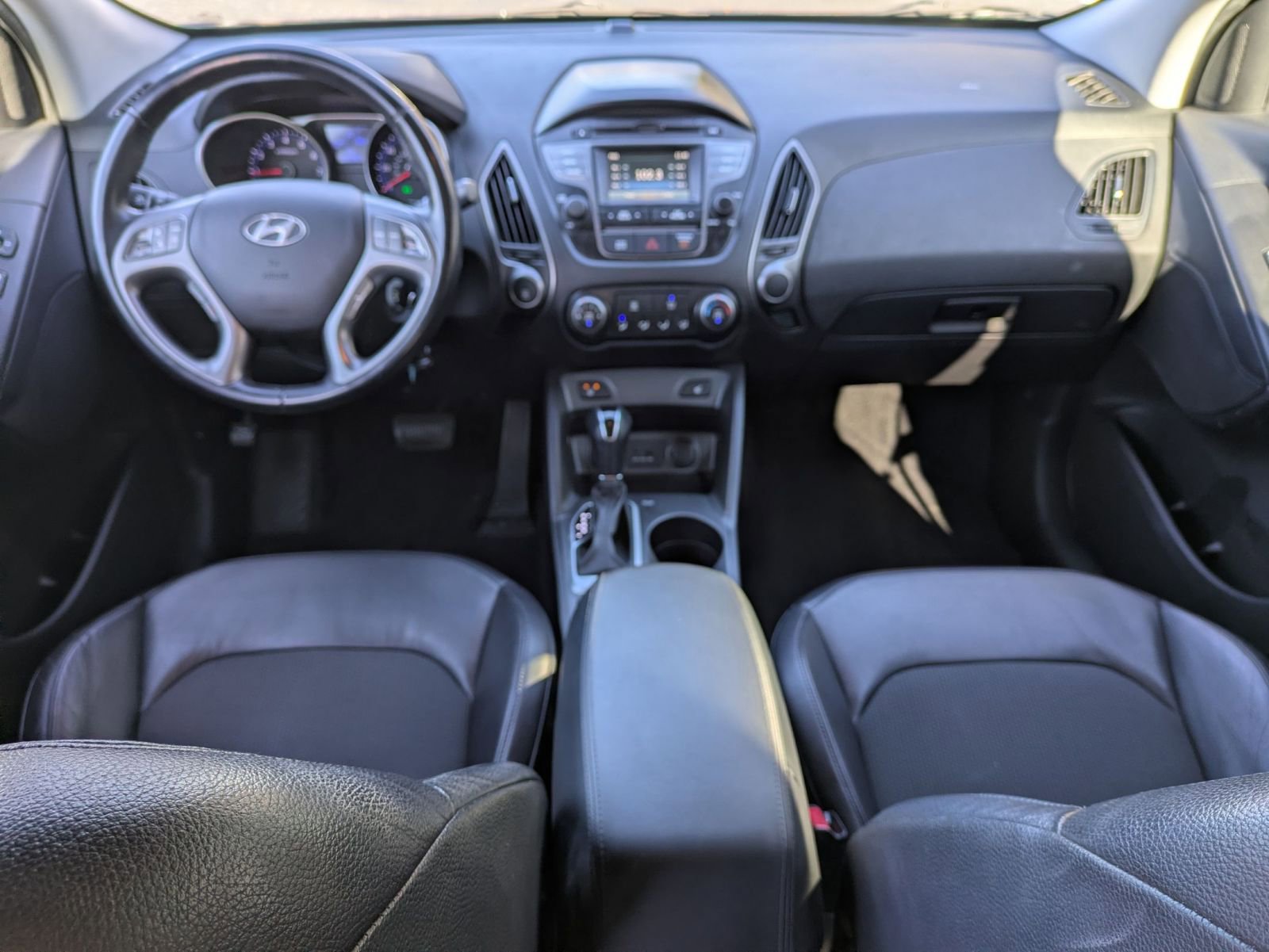 Used 2014 Hyundai Tucson SE image 21
