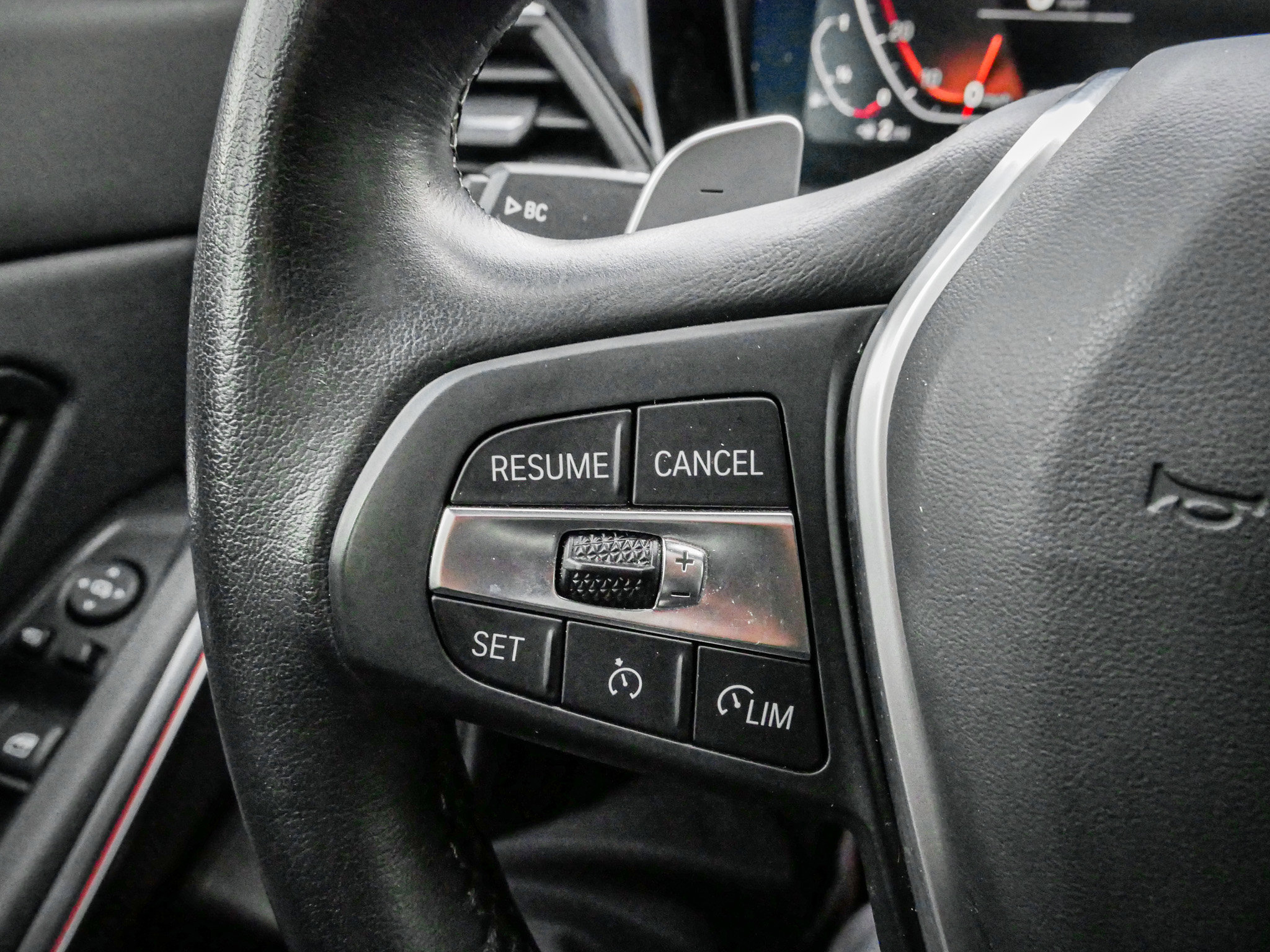 Used 2021 BMW 330i xDrive 330i xDrive w/ Premium Package image 19