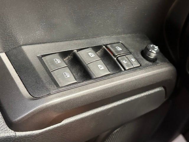 Used 2023 Toyota Tacoma TRD Sport AWD/4WD image 17