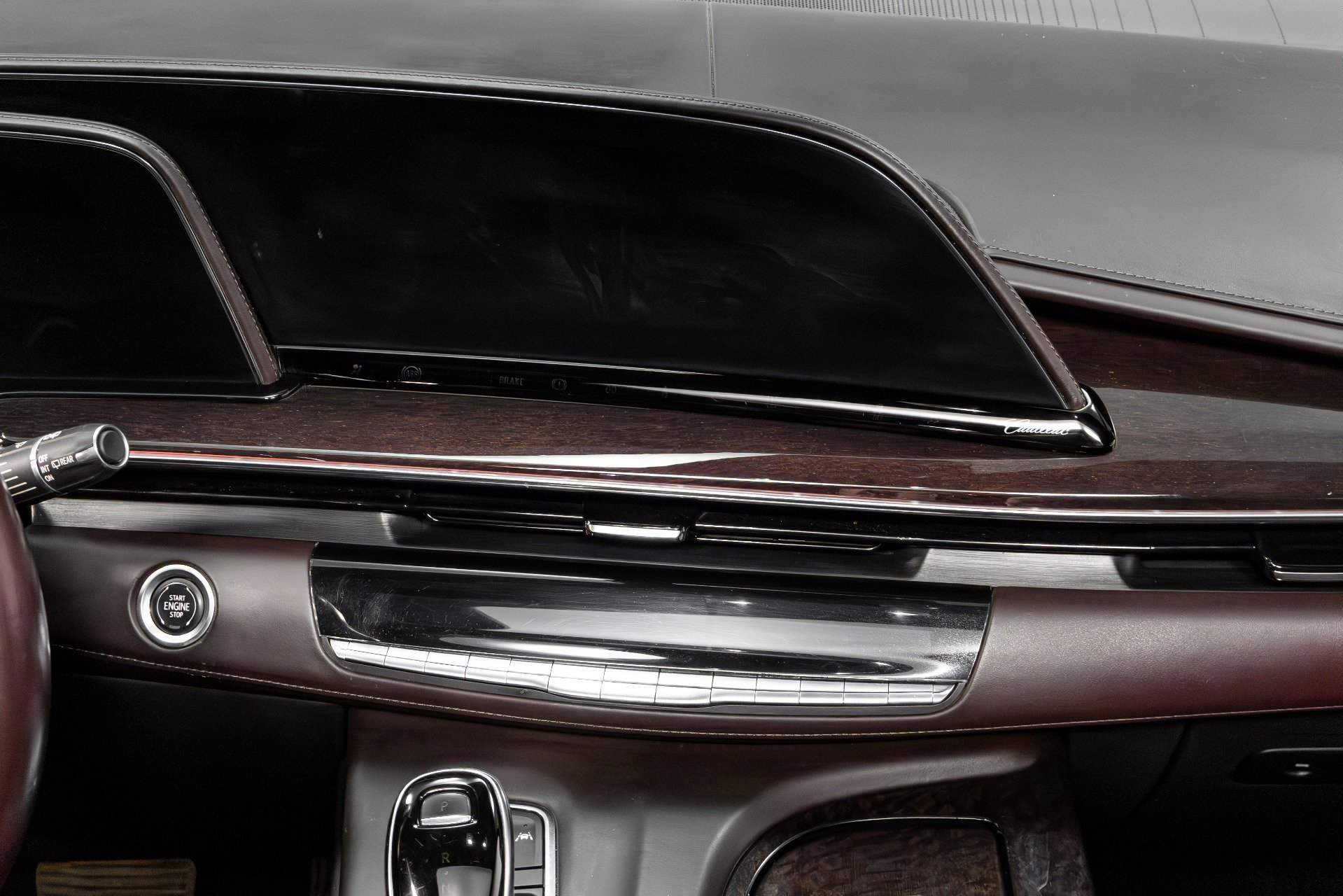 Used 2021 Cadillac Escalade ESV Premium Luxury Platinum w/ Heavy-Duty Trailer Package image 30