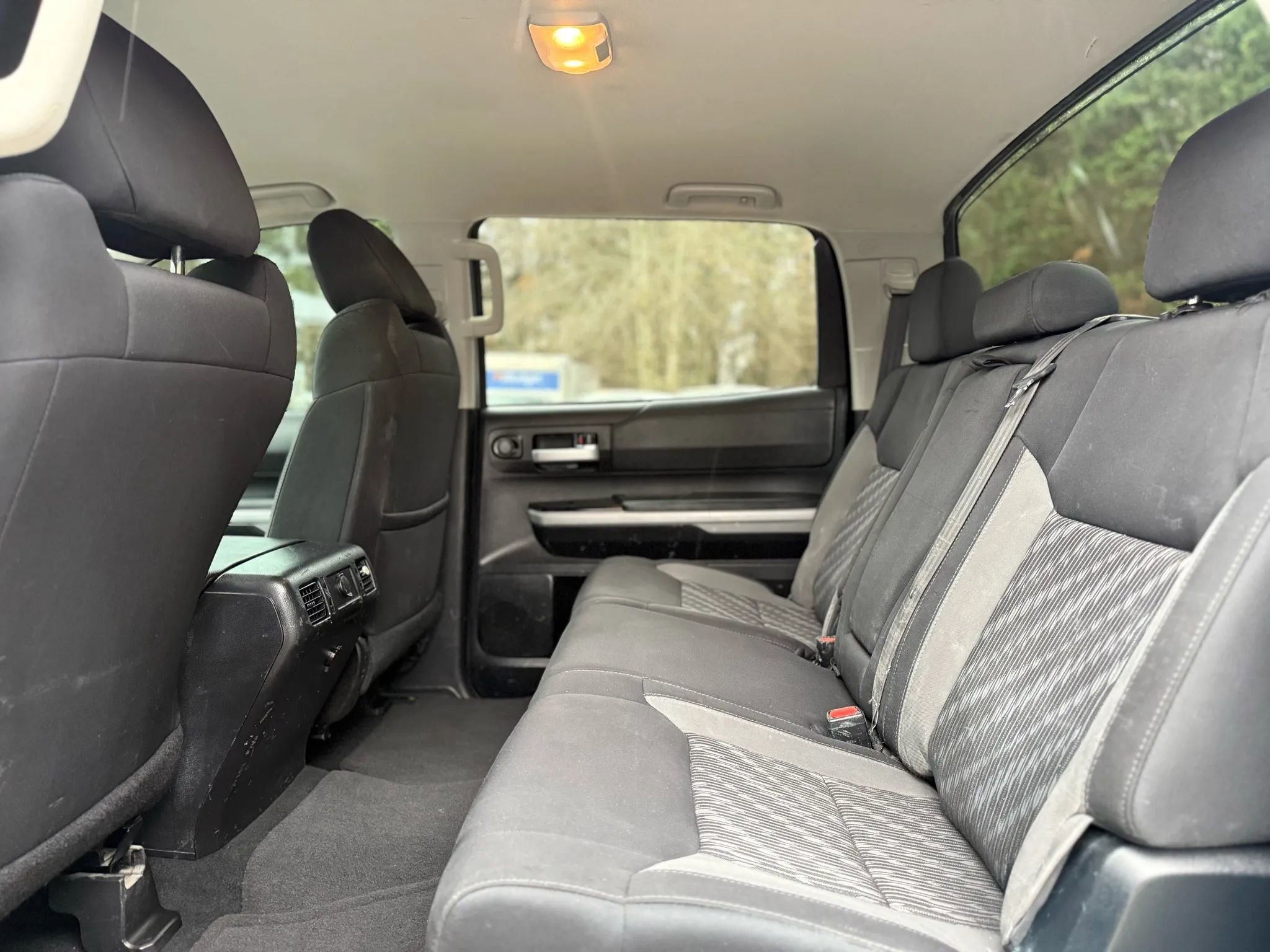 Used 2018 Toyota Tundra SR5 w/ SR5 Upgrade Package image 25