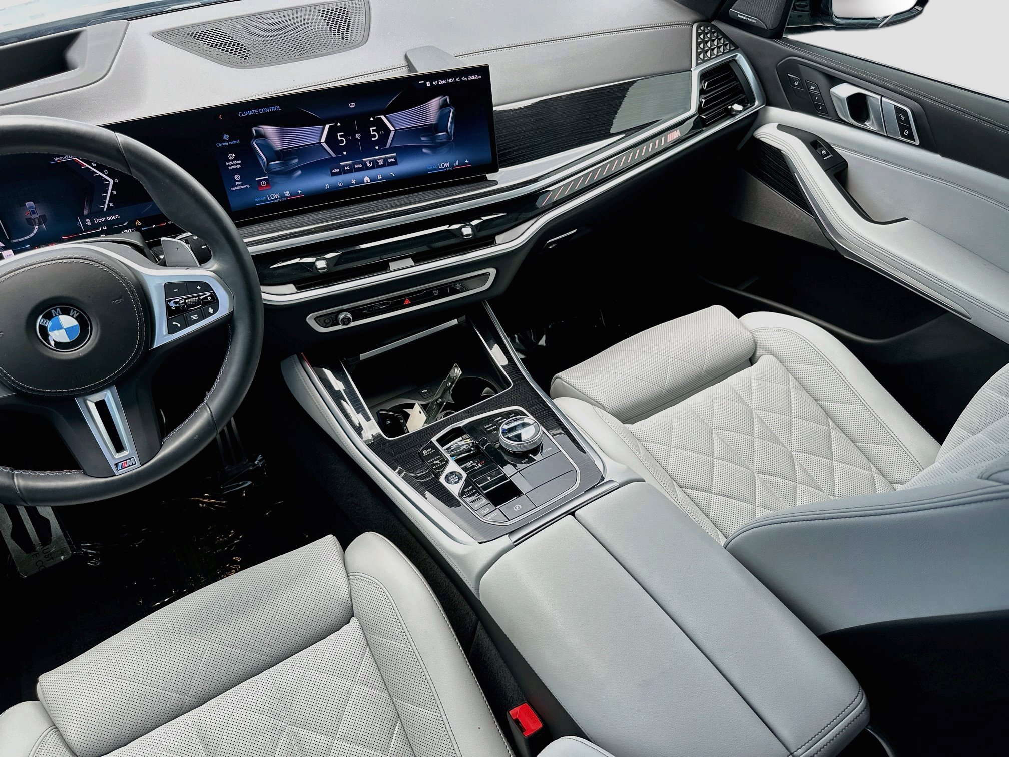Certified 2026 BMW X5 M60i w/ Executive Package AWD/4WD image 25