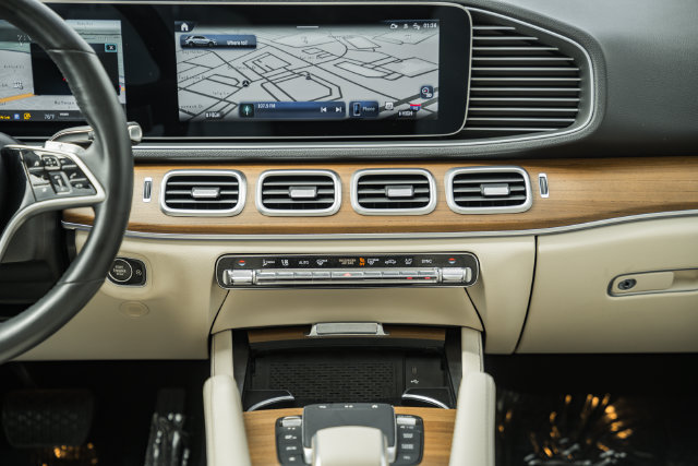 Certified 2024 Mercedes-Benz GLE 450 4MATIC image 21