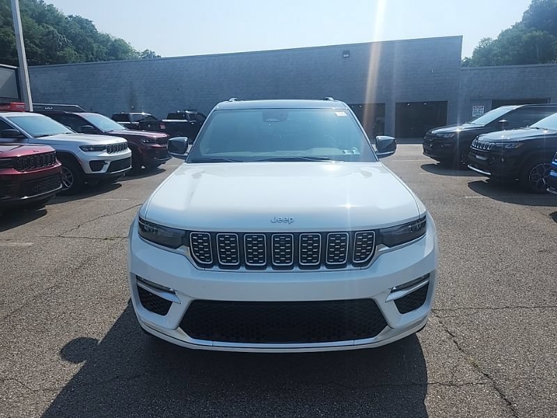 Used 2025 Jeep Grand Cherokee Summit AWD/4WD video 2