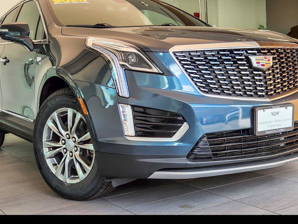 Used 2020 Cadillac XT5 Premium Luxury AWD/4WD image 2