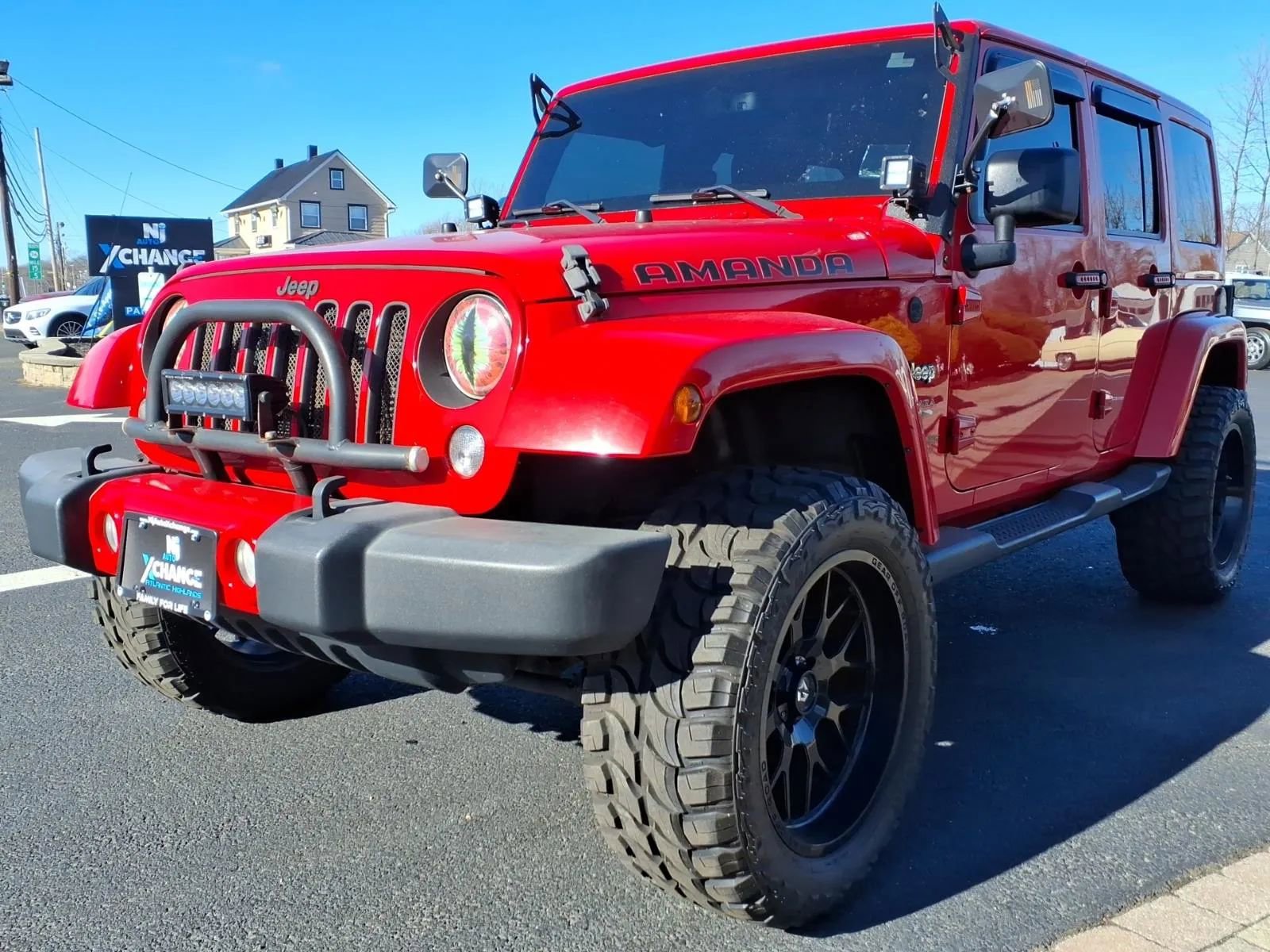 Used 2016 Jeep Wrangler Unlimited Sahara w/ Connectivity Group image 5